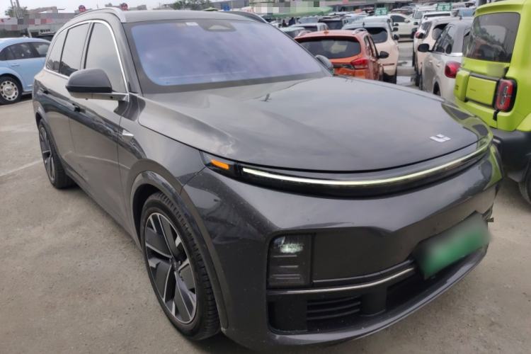 Used Li Auto L7 2023 Pro Model Exterior 1