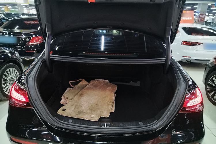 Used Mercedes-Benz E-Class 2021 E 300 L Sporty and Stylish Model Trunk