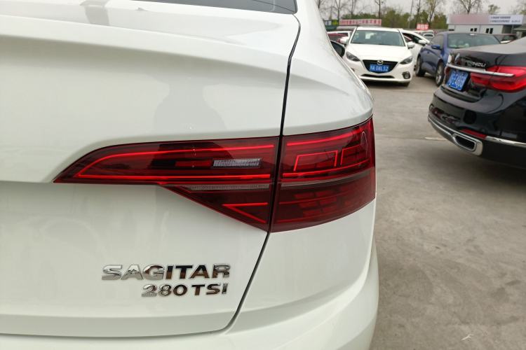 Used Volkswagen Sagitar 2021 280TSI DSG Excellence Edition Right Rear Taillight