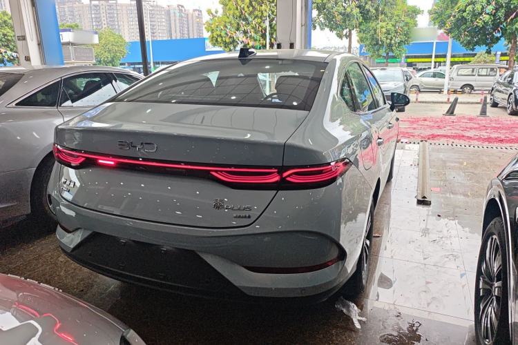 Used BYD Qin PLUS 2025 DM-i Smart Drive 120KM Superior Model