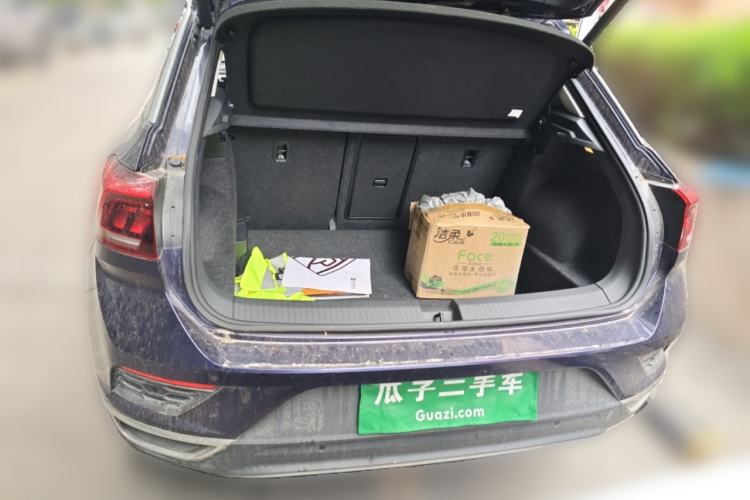 Used Volkswagen T-ROC 2019 280TSI DSG Two-Wheel Drive Comfort Version China VI Standard Trunk