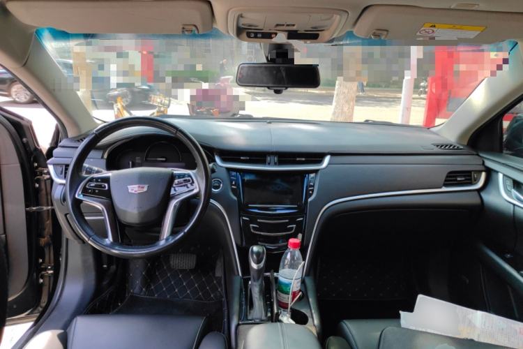 Used Cadillac XTS 2018 28T Tech Edition Center Console