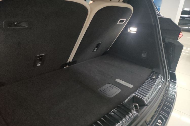 Used Li Auto L9 2022 Max model
