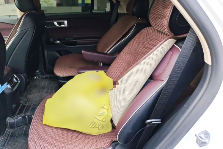 Used Ford Explorer 2023 EcoBoost 285 Four-Wheel Drive Titanium Edition 6 Seats
