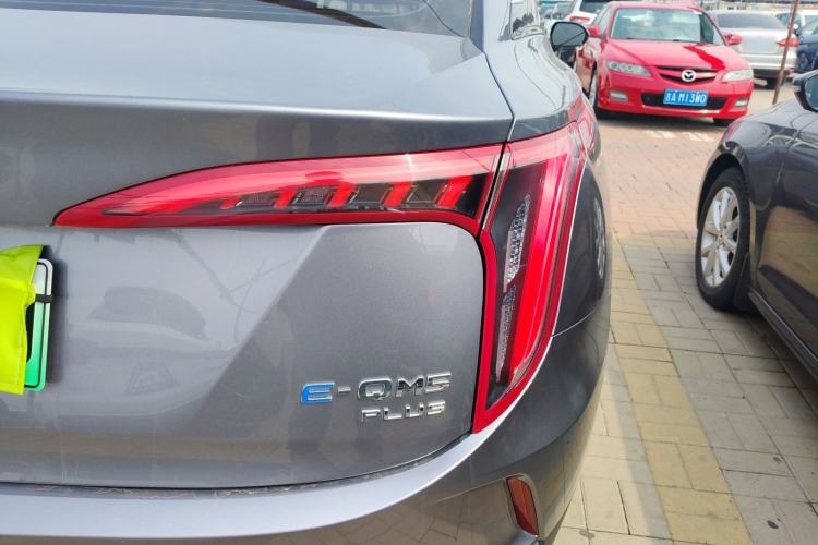 Used Hongqi E-QM5 2024 610 km PLUS Right Rear Taillight