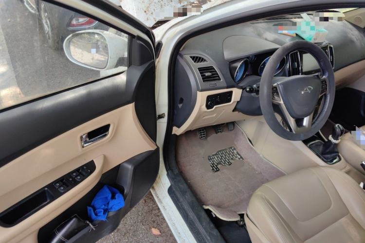 Used Chery E3 2013 1.5L Manual ZhiShang Model
