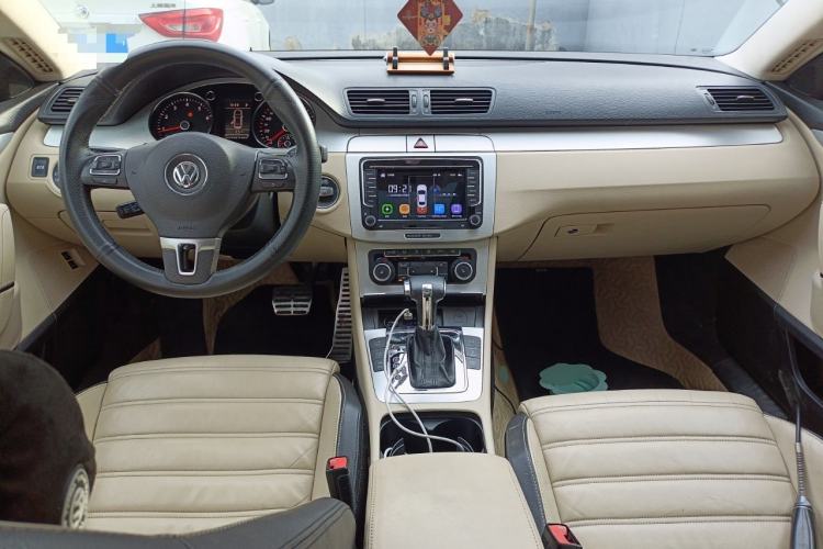 Used Volkswagen CC 2009 3.6 FSI Top-Trim Version
