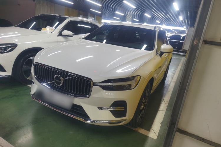 Used Volvo XC60 2022 B5 4x4 Smart Luxury Edition