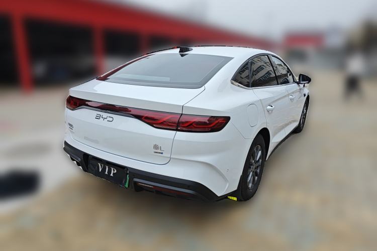 Used BYD Qin L 2025 DM-i Smart Drive 80KM Leading Model
