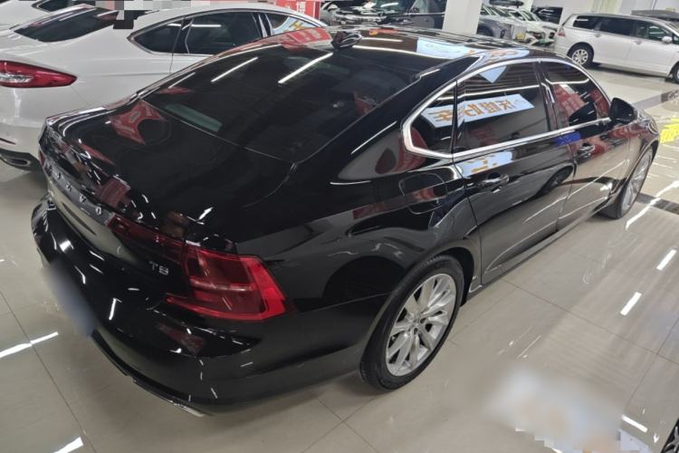 Used Volvo S90 2017 T5 Zhiyuan Edition