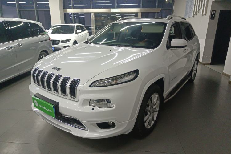 Used Jeep Cherokee 2017 2.4L Professional Smart Edition