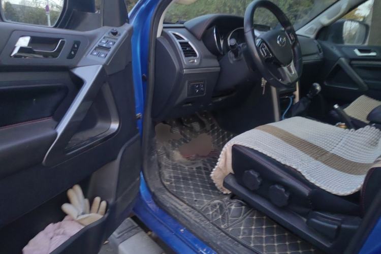 Used Huanghai N3 2018 2.4T Manual Two-Wheel Drive Prestige Edition 4K22D4T
