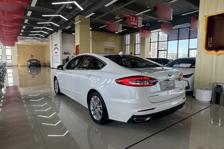 Used Ford Mondeo 2020 EcoBoost 180 Stylish Model Exterior 3