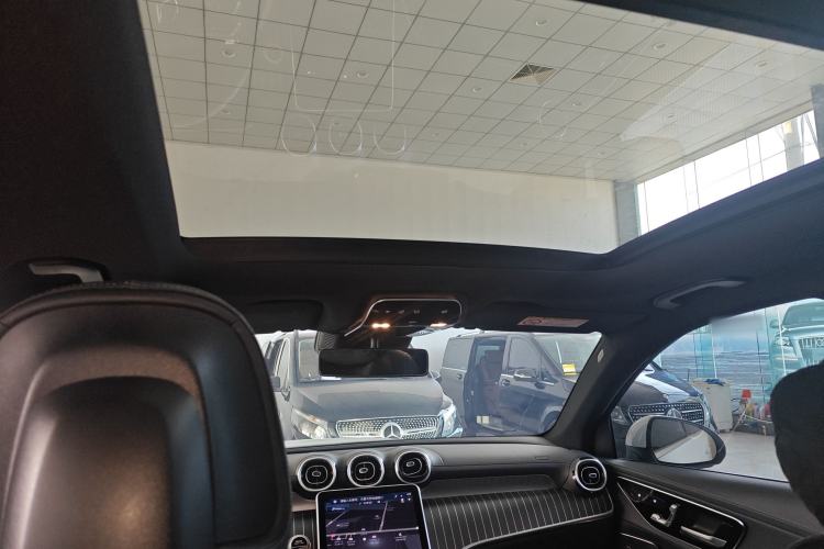 Used Mercedes-Benz GLC 2023 GLC 260 L 4MATIC Luxury Model 5 Seats