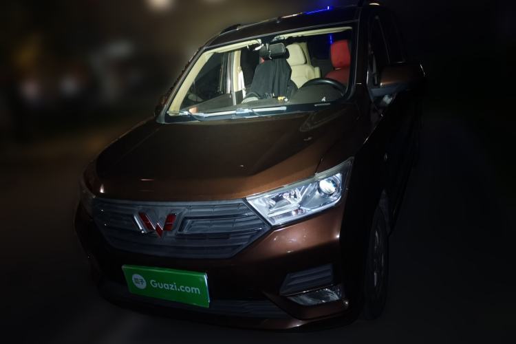 Used Wuling Hongguang 2019 1.5L S Standard Version China VI LAR
