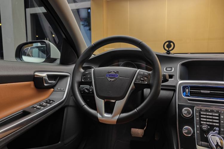 Used Volvo S60 2018 S60L T3 Smart Upgrade Edition
