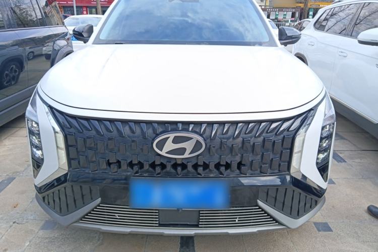 Used Hyundai ix35 2023 Musso 2.0L Deluxe Edition DLX
