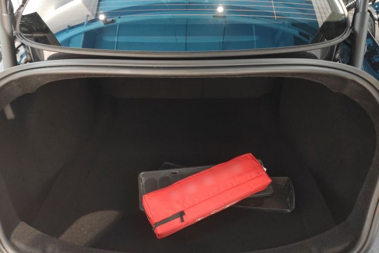 Used Tesla Model 3 2023 Rear-Wheel-Drive Version Trunk