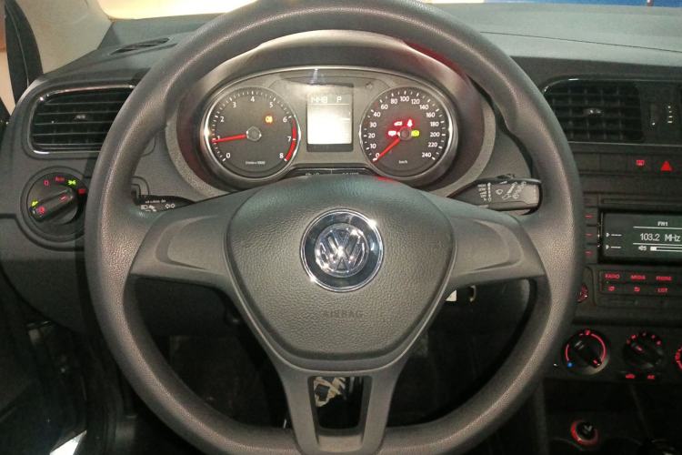 Used Volkswagen Polo 2014 1.4L Automatic Comfort Edition
