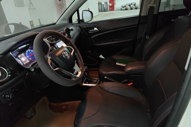 Used Brilliance V3 2016 1.5L Automatic Smart Version