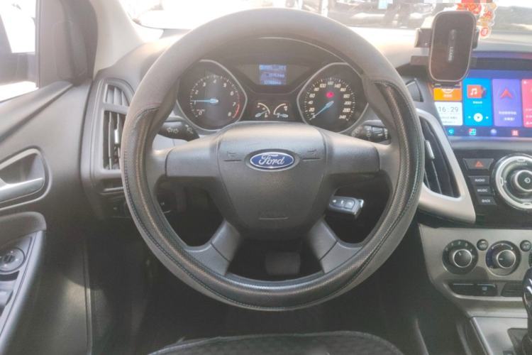 Used Ford Focus 2012 Hatchback 1.6L Automatic Comfort Model
