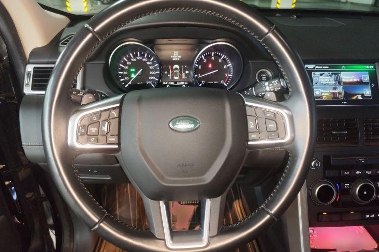 Used Land Rover Discovery Sport 2015 2.0T SE
