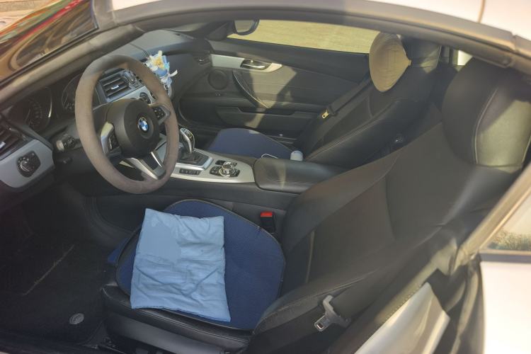 Used BMW Z4 2013 sDrive20i Leading Model
