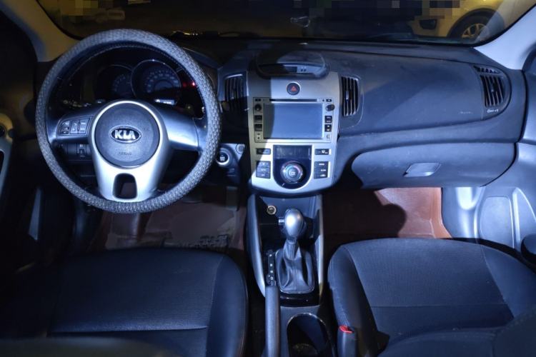 Used Kia Forte 2014 1.6L AT Premium Model