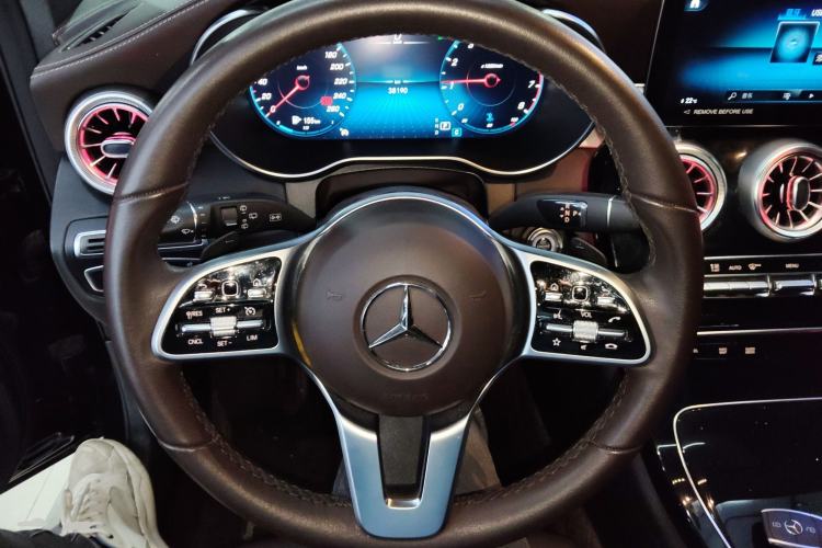 Used Mercedes-Benz GLC 2022 Facelifted GLC 260 L 4MATIC Dynamic Edition Steering Wheel