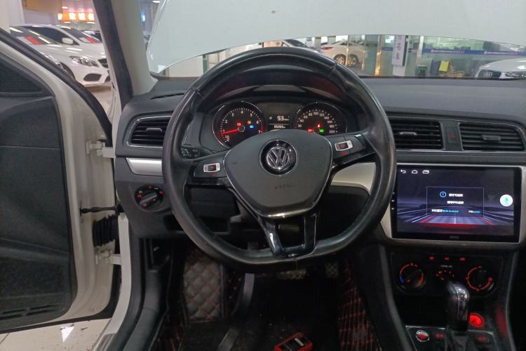 Used Volkswagen Lavida 2017 1.6L Automatic Comfort Edition