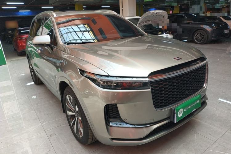 Used Li Auto ONE 2021 Extended-Range 6-Seater Version Front Right 45 Deg