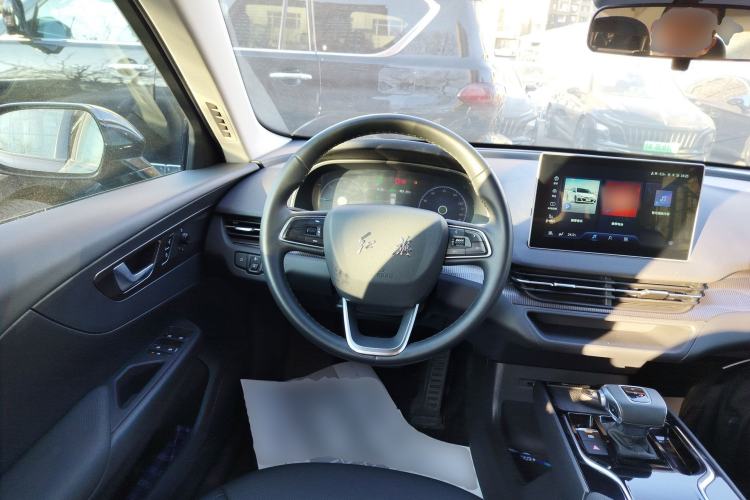 Used Hongqi E-QM5 2023 Revised Version Basic Travel Edition
