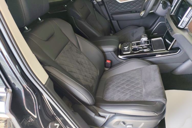 Used Hongqi HS7 2022 2.0T DCT Two-Wheel Drive Smart Connect Flagship Edition Seven Seats