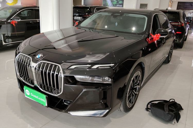 Used BMW 7 Series 2023 735Li M Sport Package