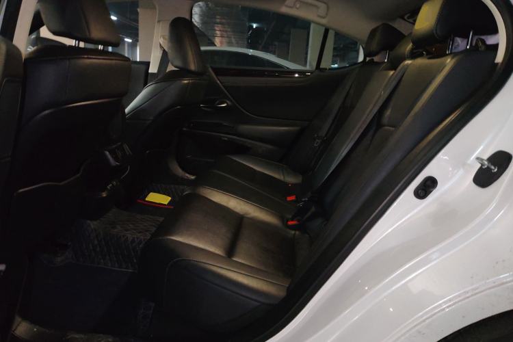 Used Lexus ES 2020 200 Luxury Edition
