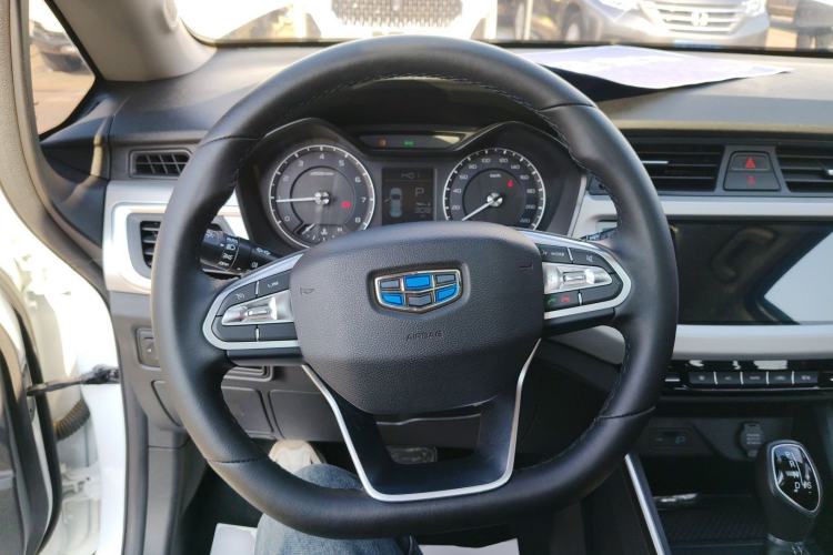 Used Geely Auto Vision X3 2019 Upgraded Model 1.5L CVT Prestige Version