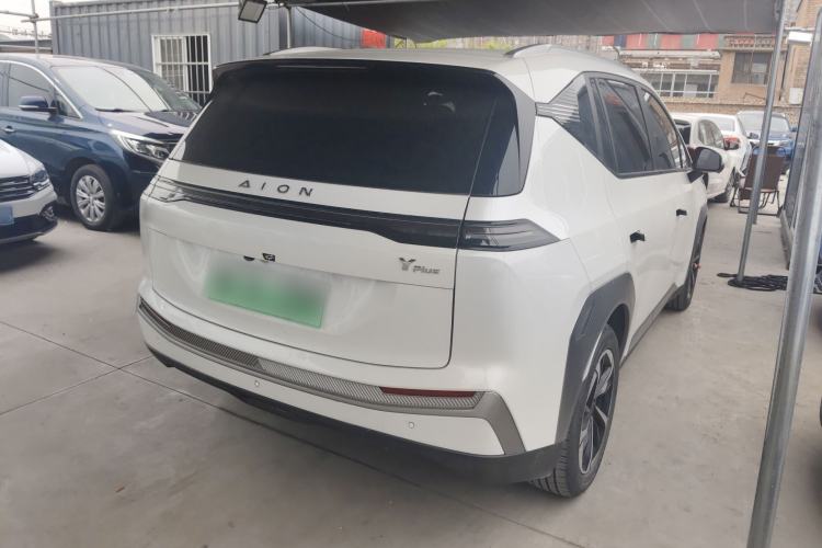 Used AION Y 2023 Younger Star Edition