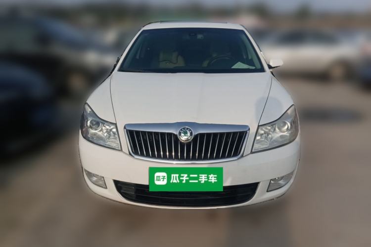 Used Skoda Octavia 2010 2.0L Manual Yijun Edition Front