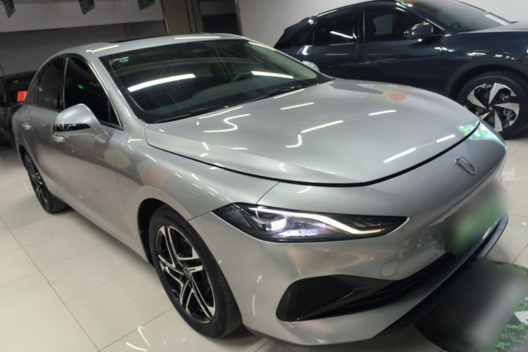 Used Roewe D7 2023 DMH 125km Flagship Edition