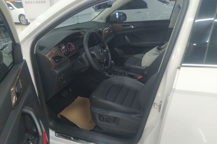 Used Volkswagen Tharu 2021 280TSI Two-Wheel-Drive Luxury Plus Edition Left Front Seat