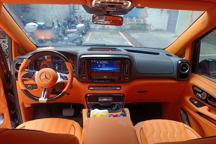 Used Mercedes-Benz Vito 2024 2.0T Business Version 7 Seats
