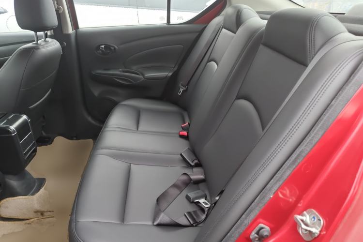 Used Nissan Sunny 2011 1.5XE CVT Comfort Edition Left Rear Seat