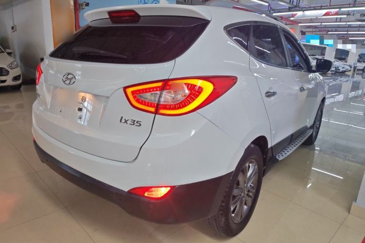 Used Hyundai ix35 2015 2.0L Automatic 2WD Smart Version China V Standard
