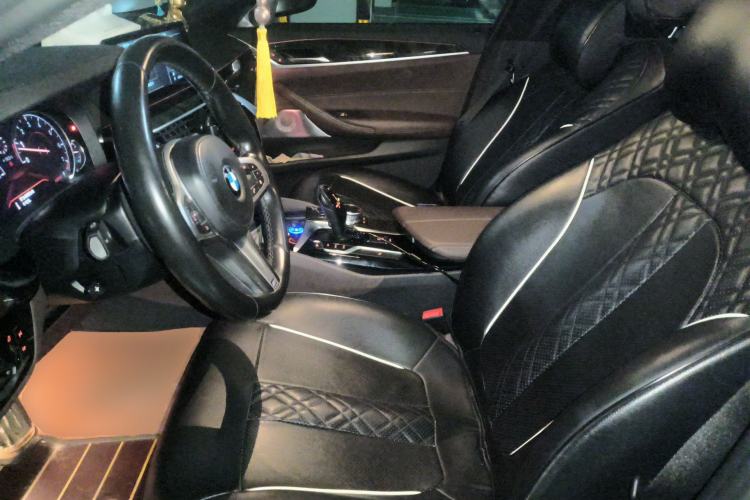 Used BMW 5 Series 2018 525Li M Sport Package Left Front Seat