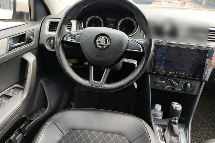 Used Skoda Rapid Spaceback 2018 1.6L Automatic Comfort Edition