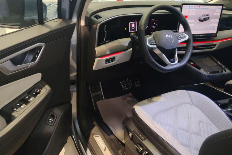 Used Volkswagen Talagon 2026 Model 450TSI Four-Wheel Drive Flagship 6-Seater Driver Seat