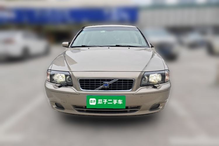 Used Volvo S80 2004 2.5T
