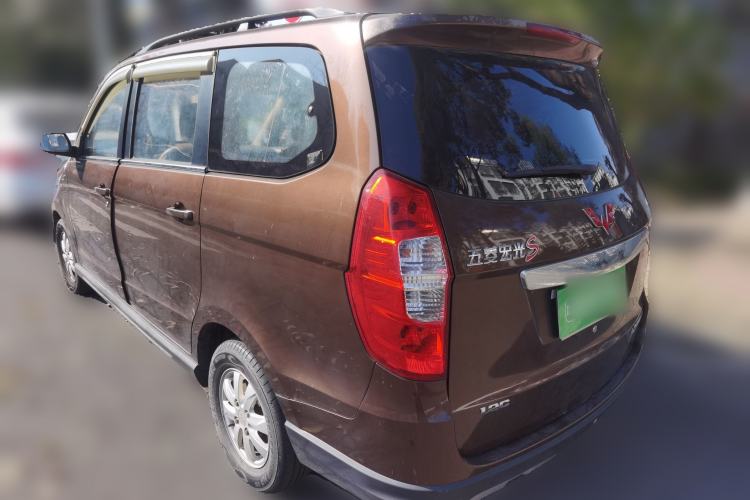 Used Wuling Hongguang 2014 1.2L S Comfort Model China IV