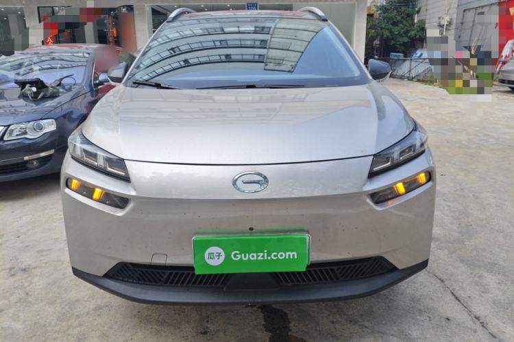 Used AION V 2023 Plus 70 Super Fast Charging Version Ternary Lithium Front