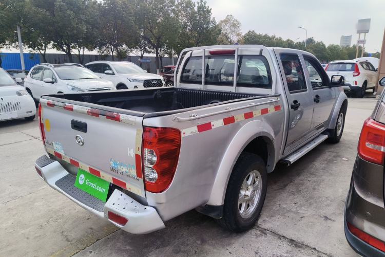 Used Great Wall Wingle 5 2017 2.0T European Version Diesel Two-Wheel Drive Advanced Large Double-Cab GW4D20E